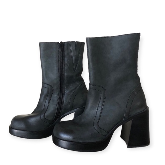 Vintage Jeffrey Campbell Black Boots Squared Toes RARE - Picture 2 of 7